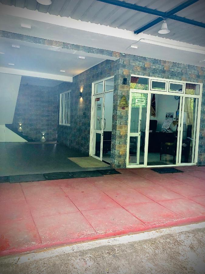 Jenushi Homestay キャンディー エクステリア 写真