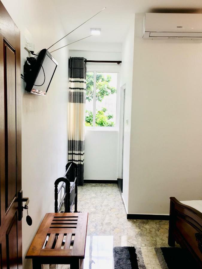 Jenushi Homestay キャンディー エクステリア 写真